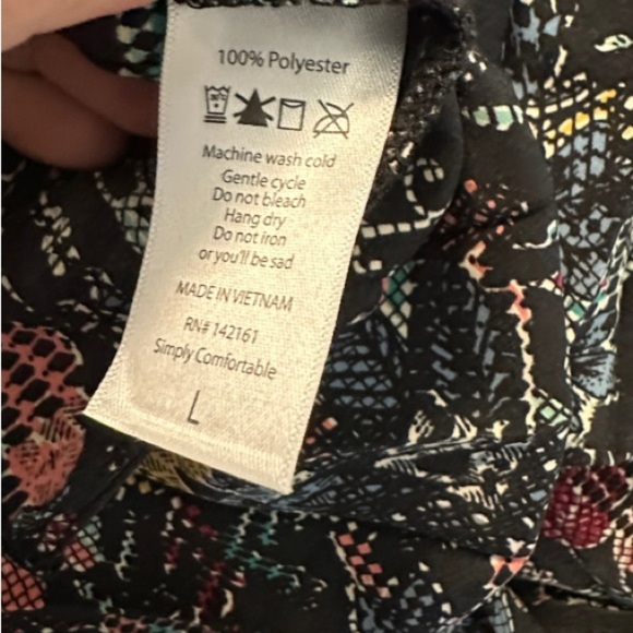 LuLaRoe‎ Deanne Wrap-Around Tie Skirt NWT - Picture 7 of 7